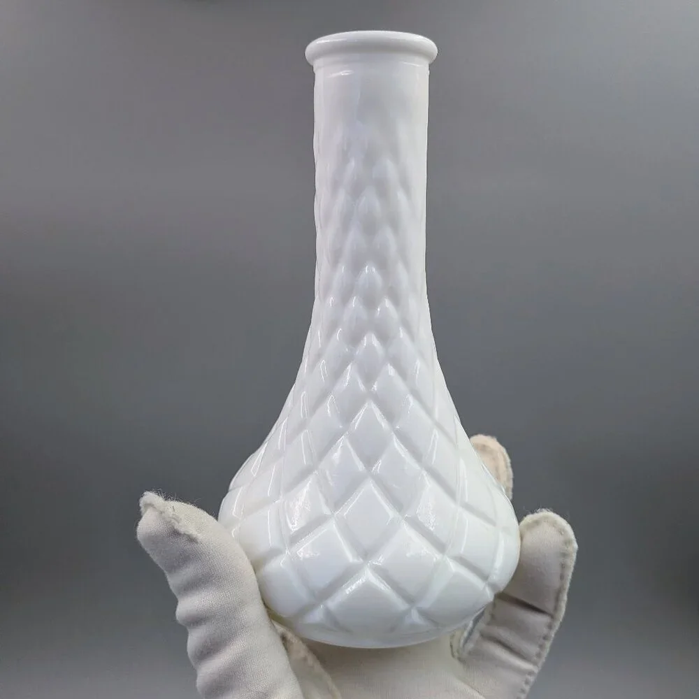 Sweet Collection of 6 Vintage Milk Glass Bud Vases |  Cottagecore Decor - Picture 7 of 13